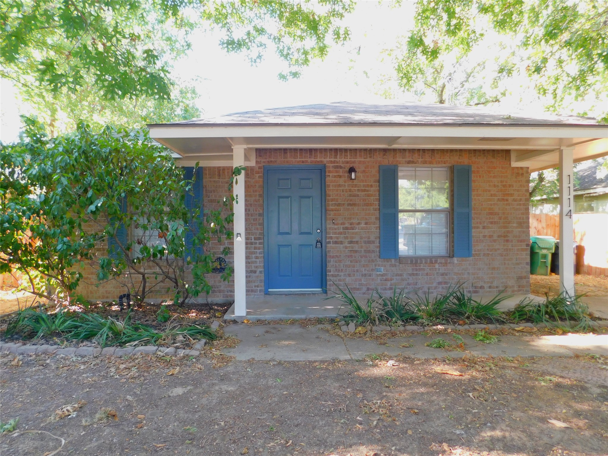 1114 E Mulberry Street Denton TX 76205