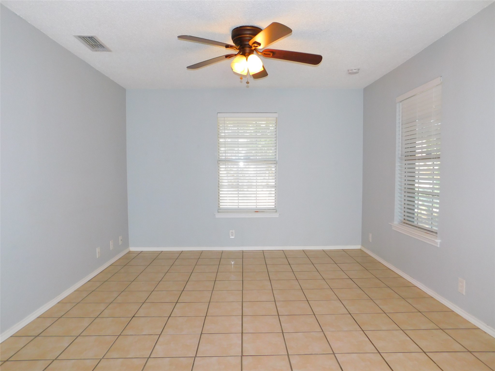 1114 E Mulberry Street Denton TX 76205