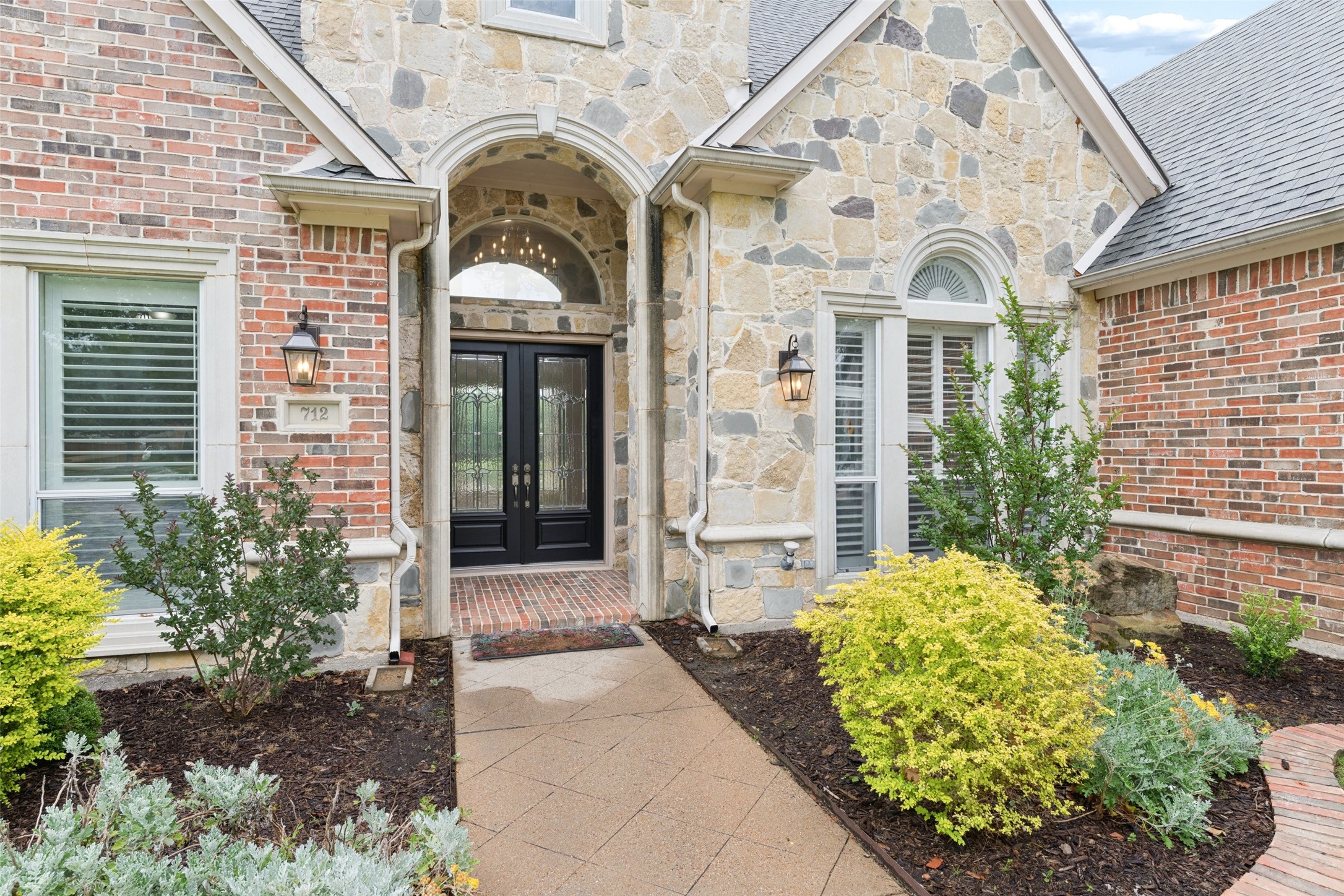 712 Castle Creek Drive Coppell TX 75019