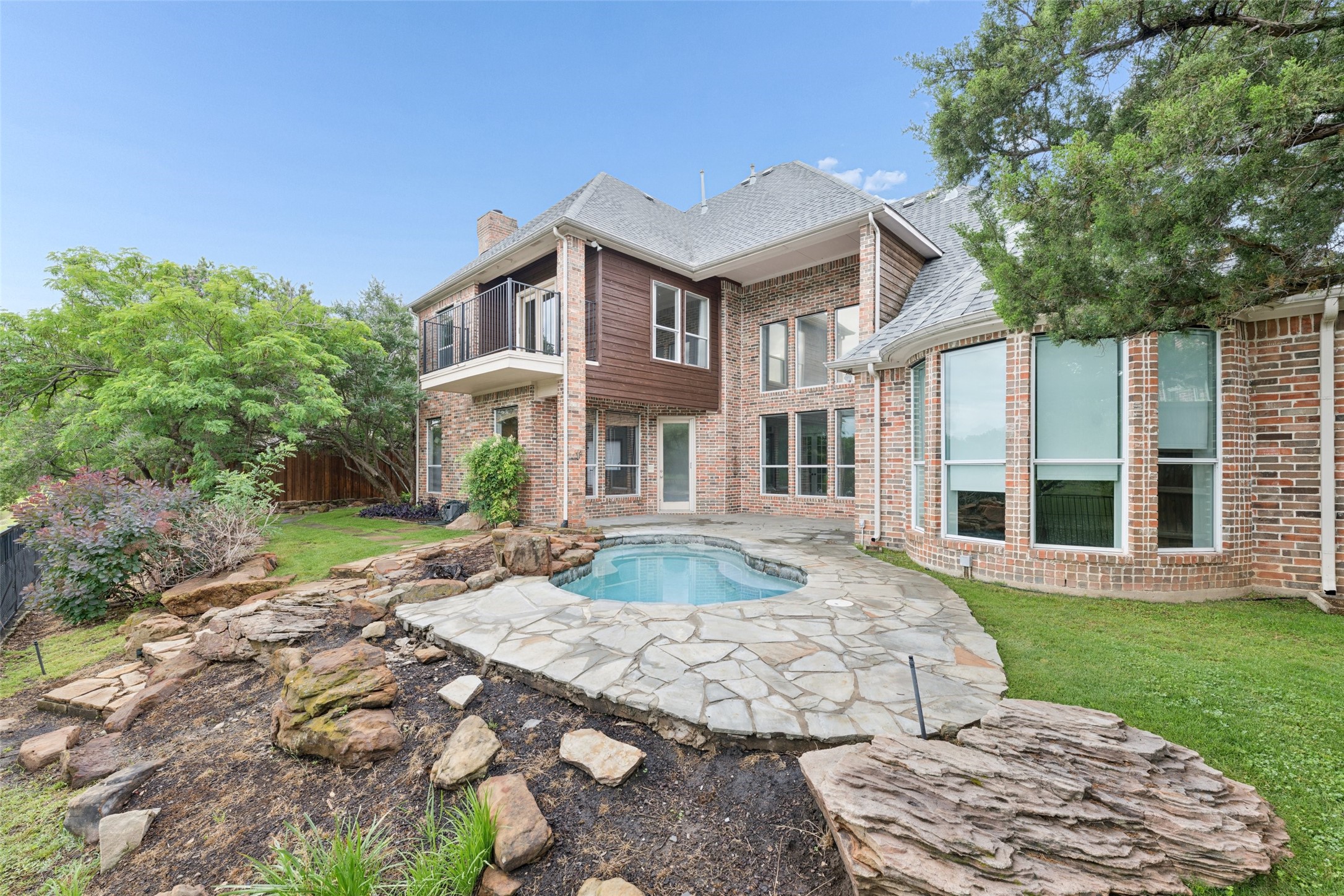 712 Castle Creek Drive Coppell TX 75019
