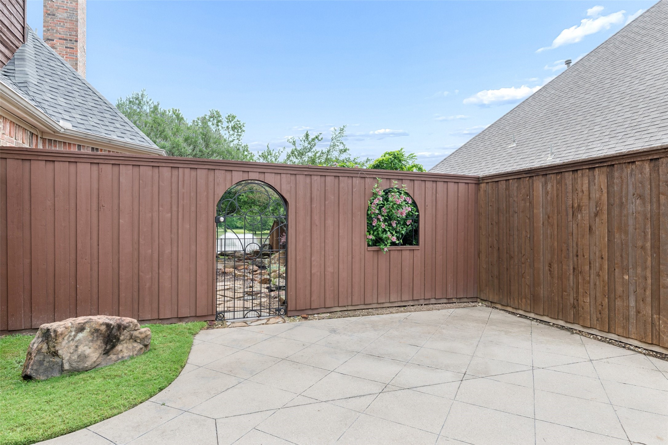 712 Castle Creek Drive Coppell TX 75019