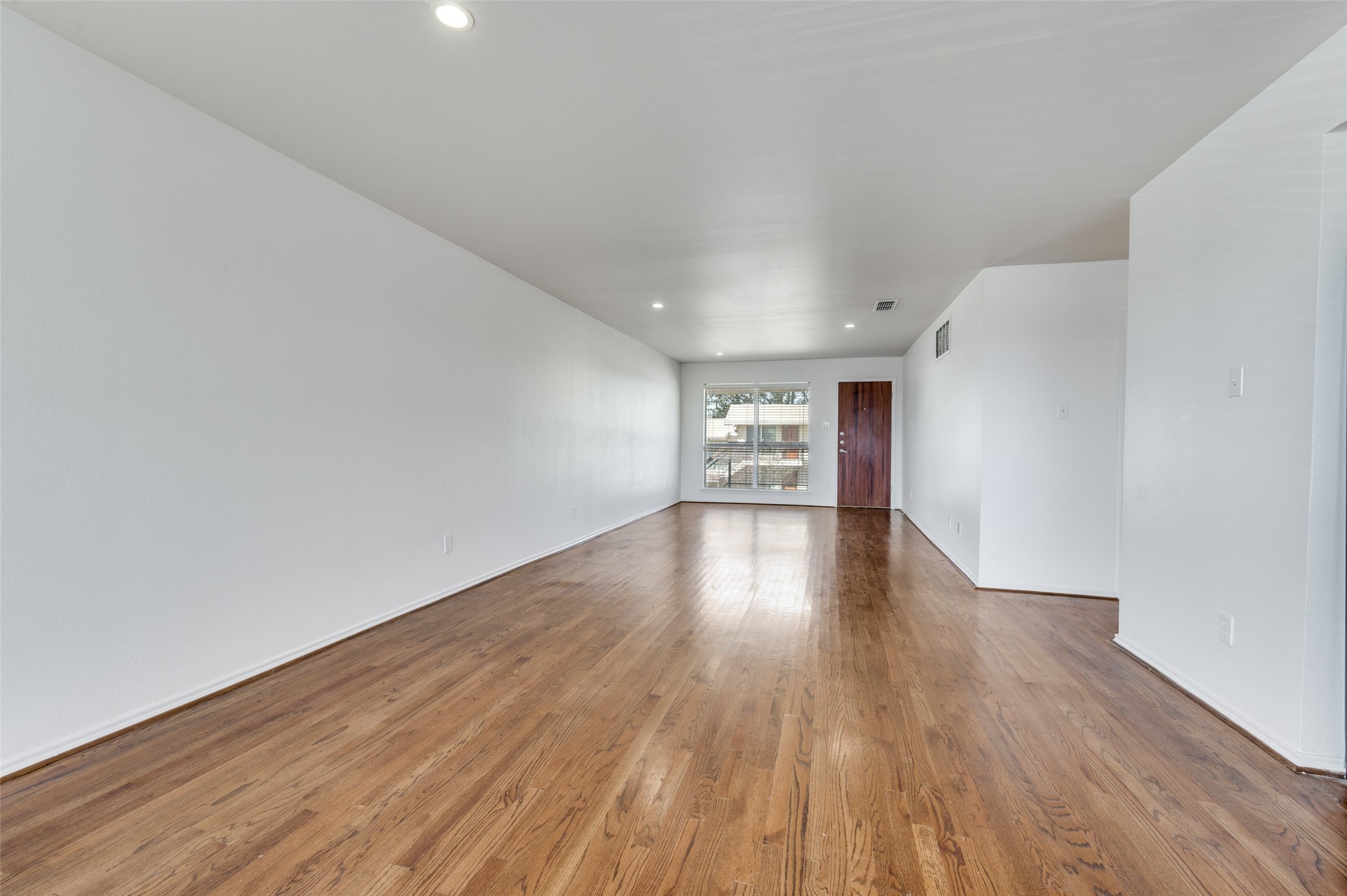 4616 W Lovers Lane Dallas TX 75209