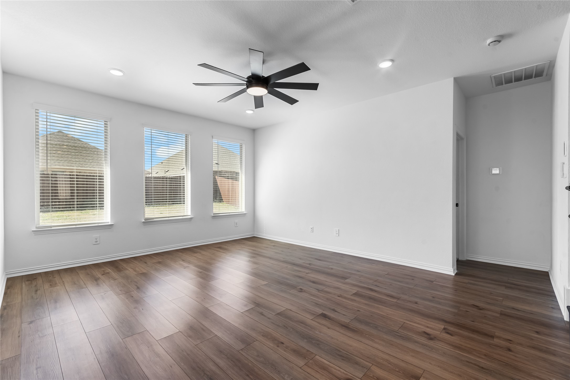 1227 Stockton Trail Red Oak TX 75154