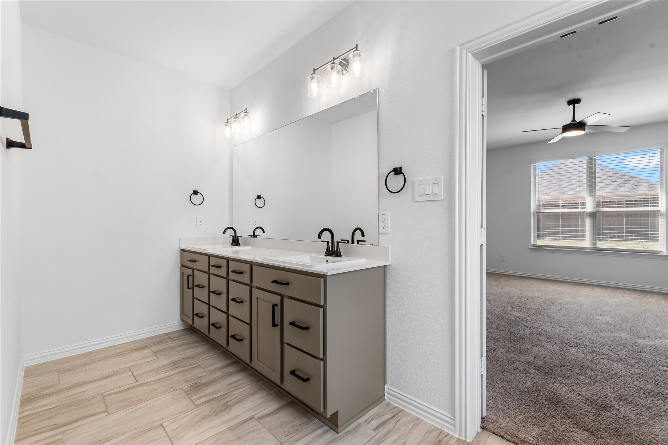 1227 Stockton Trail Red Oak TX 75154