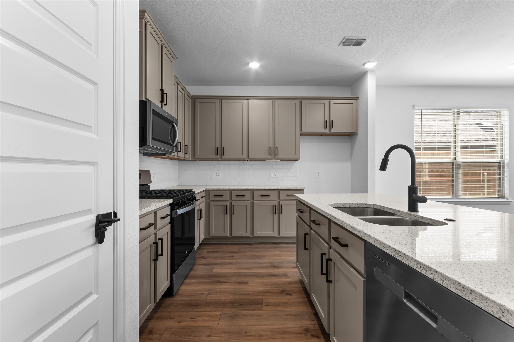 1227 Stockton Trail Red Oak TX 75154