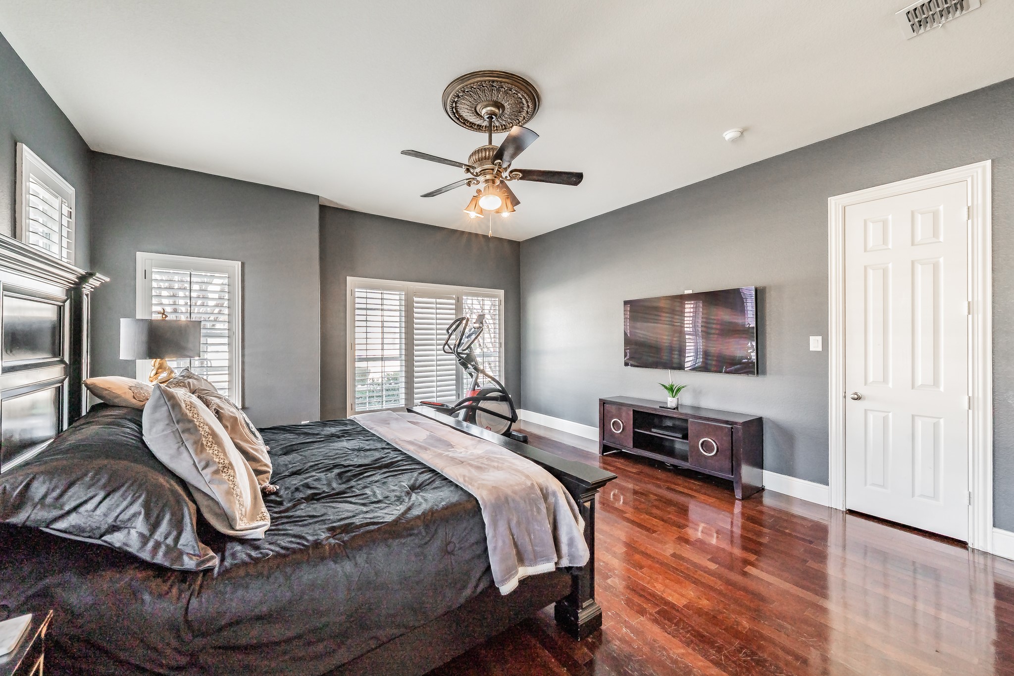 3909 Aquatic Drive Carrollton TX 75007