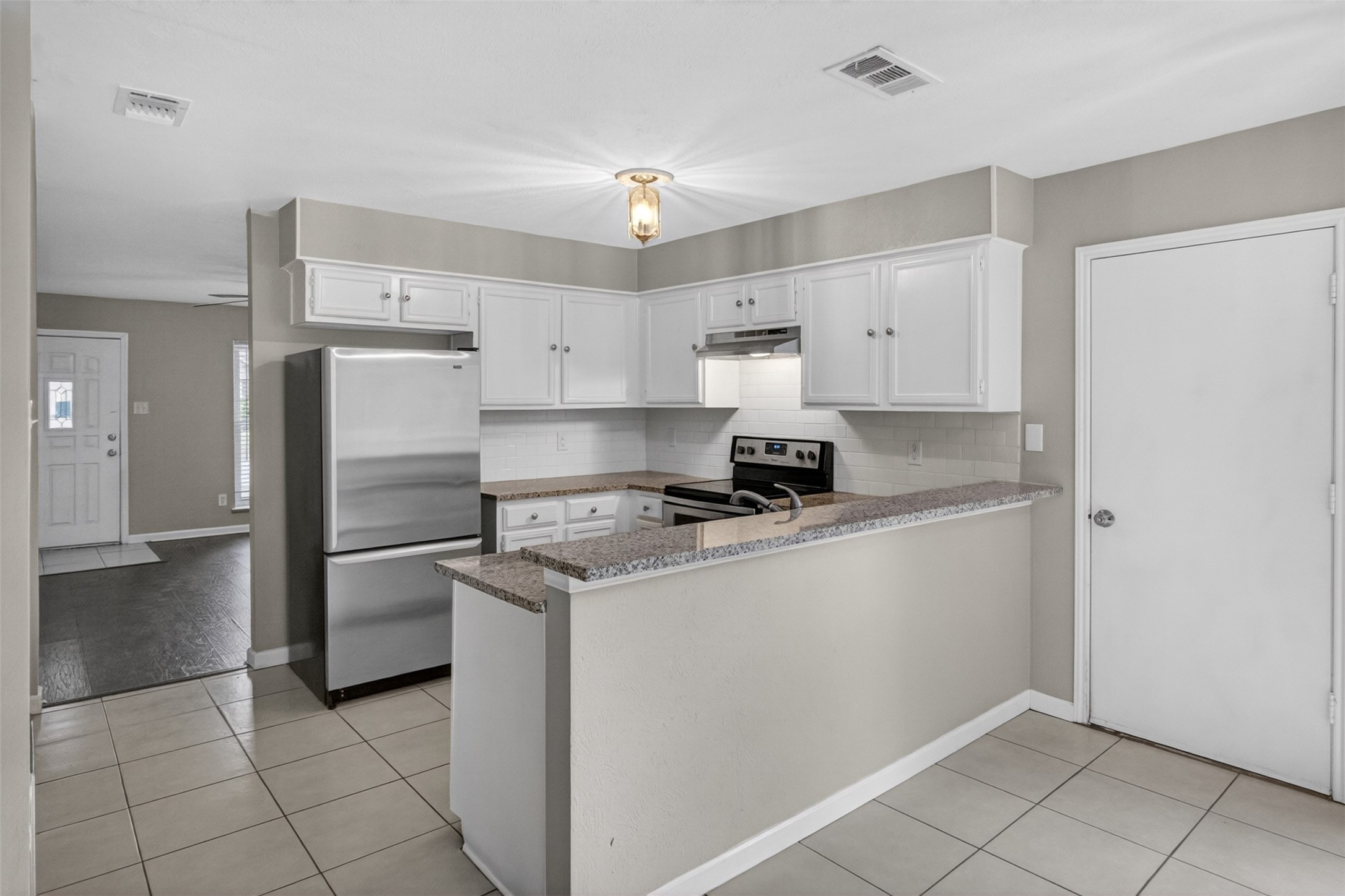 2219 Foxcroft Lane Arlington TX 76014