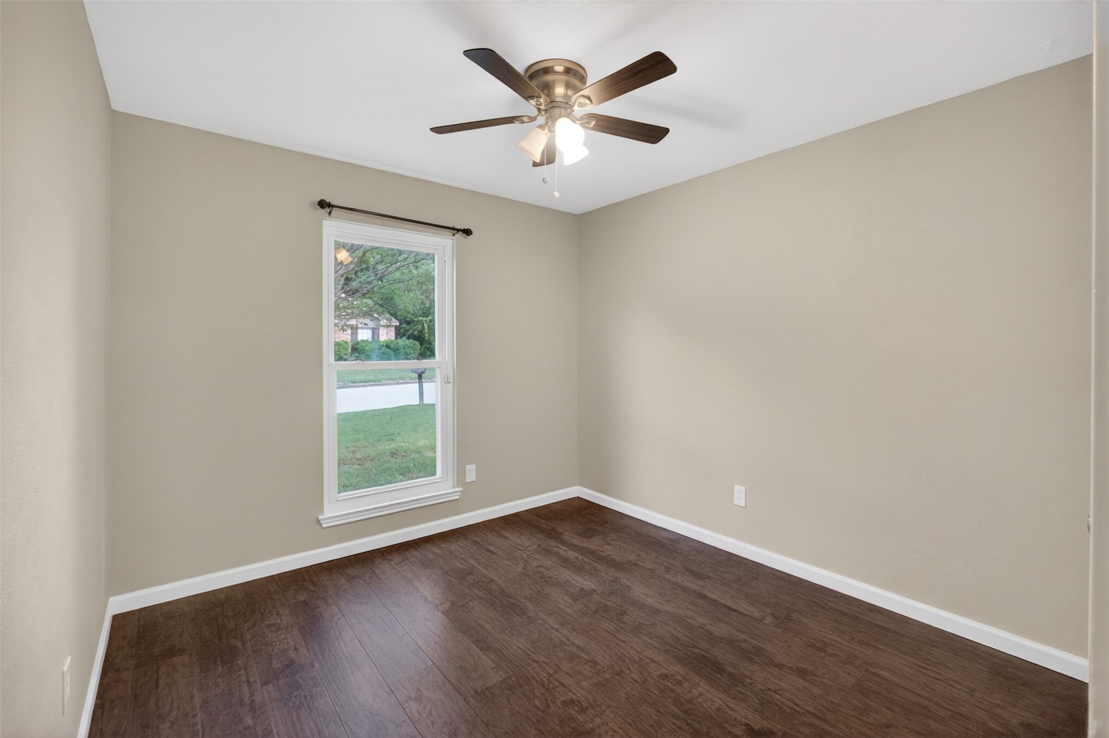 2219 Foxcroft Lane Arlington TX 76014