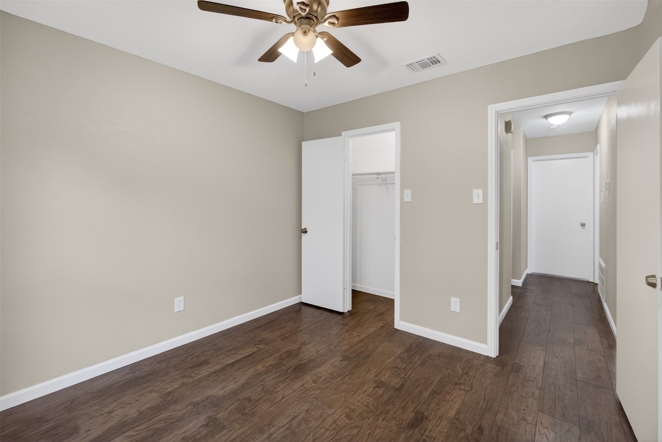 2219 Foxcroft Lane Arlington TX 76014