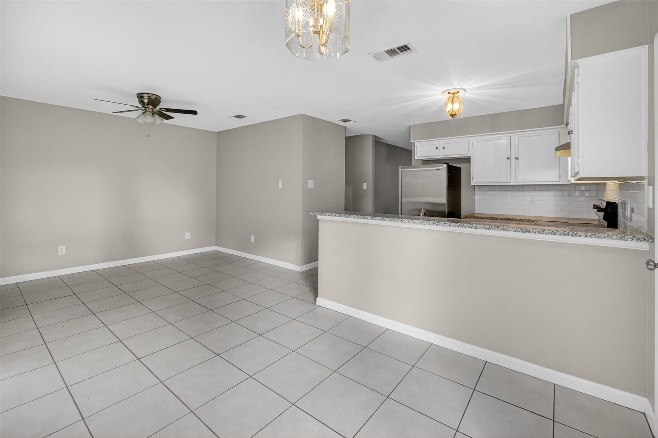 2219 Foxcroft Lane Arlington TX 76014