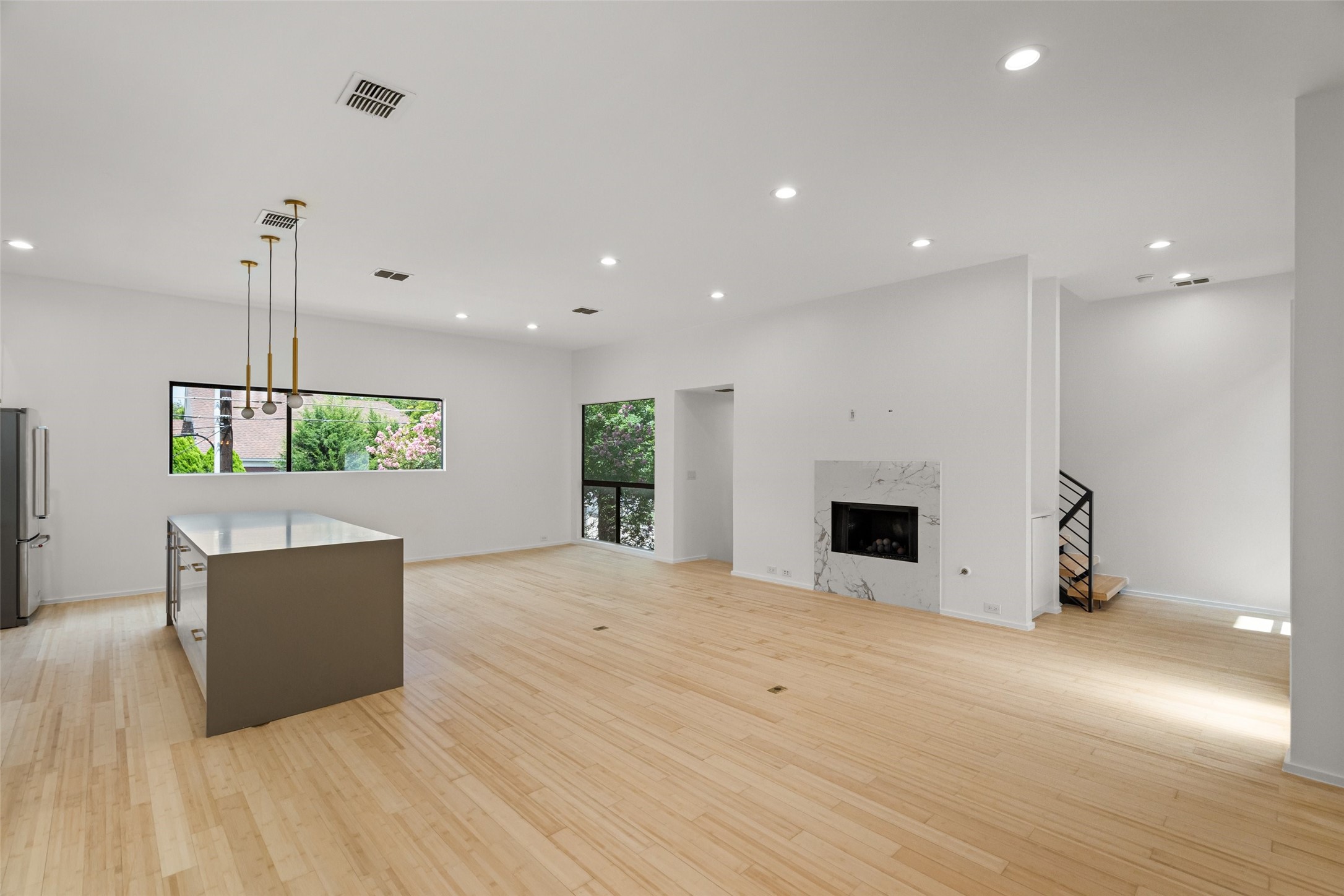 4230 Munger Avenue Dallas TX 75204