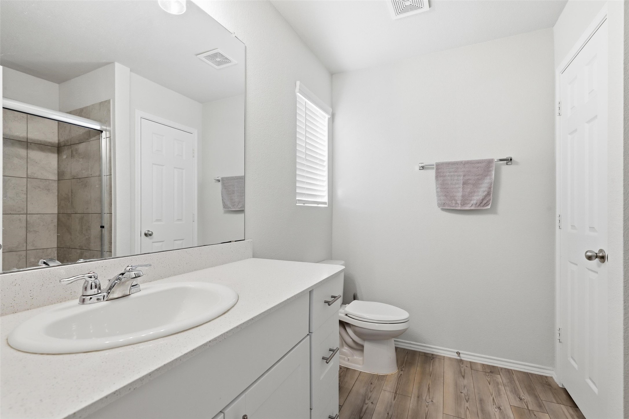10101 Newtown Drive Fort Worth TX 76036