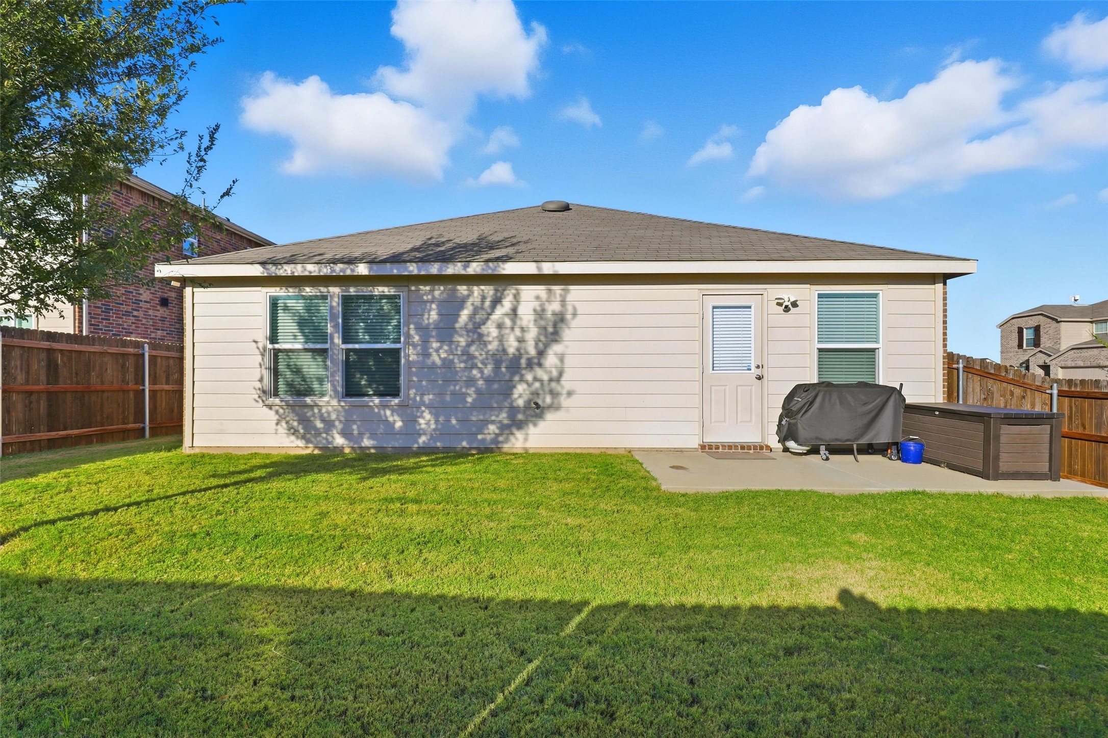 10101 Newtown Drive Fort Worth TX 76036