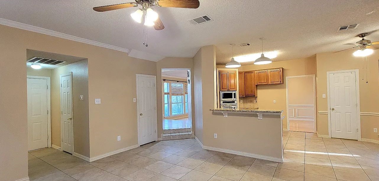 9807 Sunrise Court Irving TX 75063