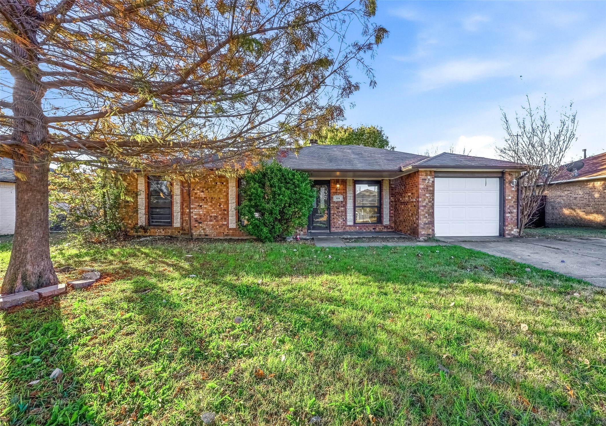 104 Mesa Drive Glenn Heights TX 75154