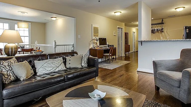 407 S Windomere Avenue Dallas TX 75208