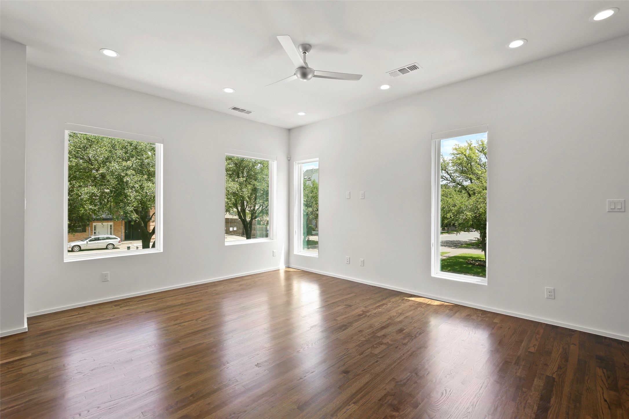 6250 Oram Street Dallas TX 75214
