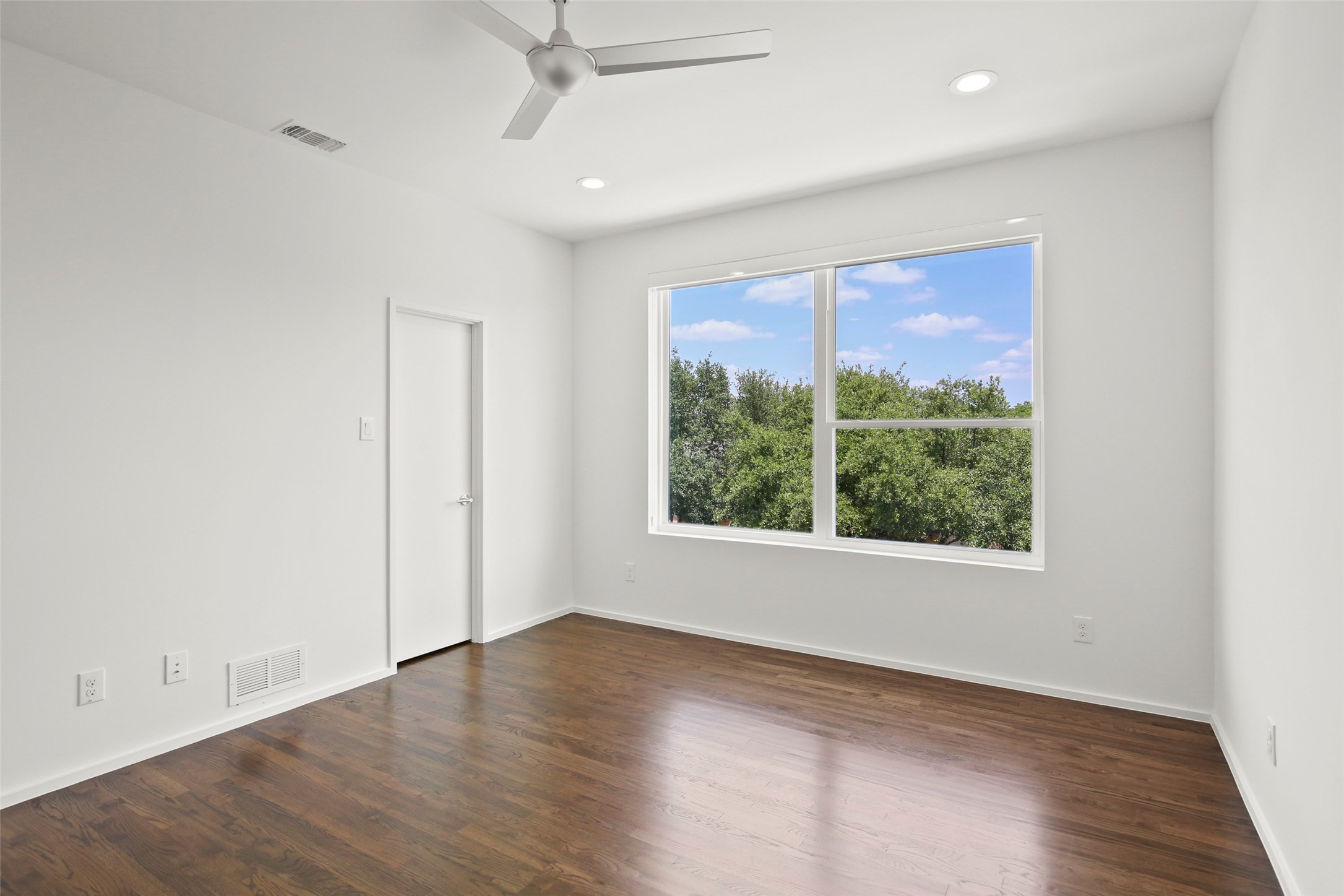 6250 Oram Street Dallas TX 75214