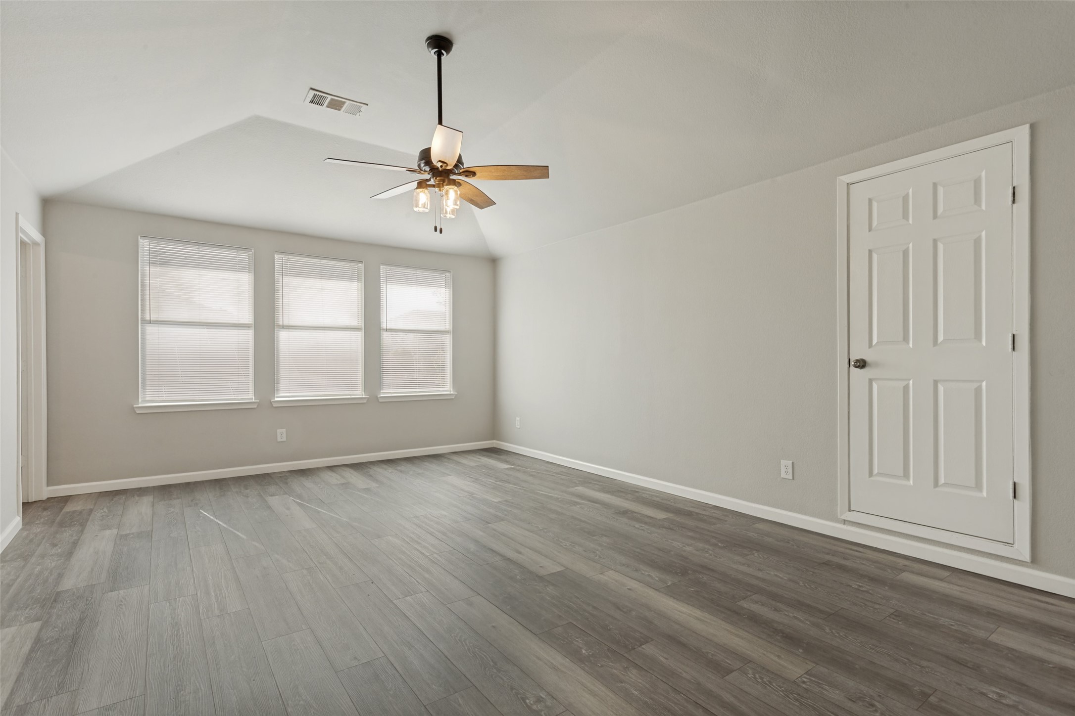 1817 Heron Drive Aubrey TX 76227