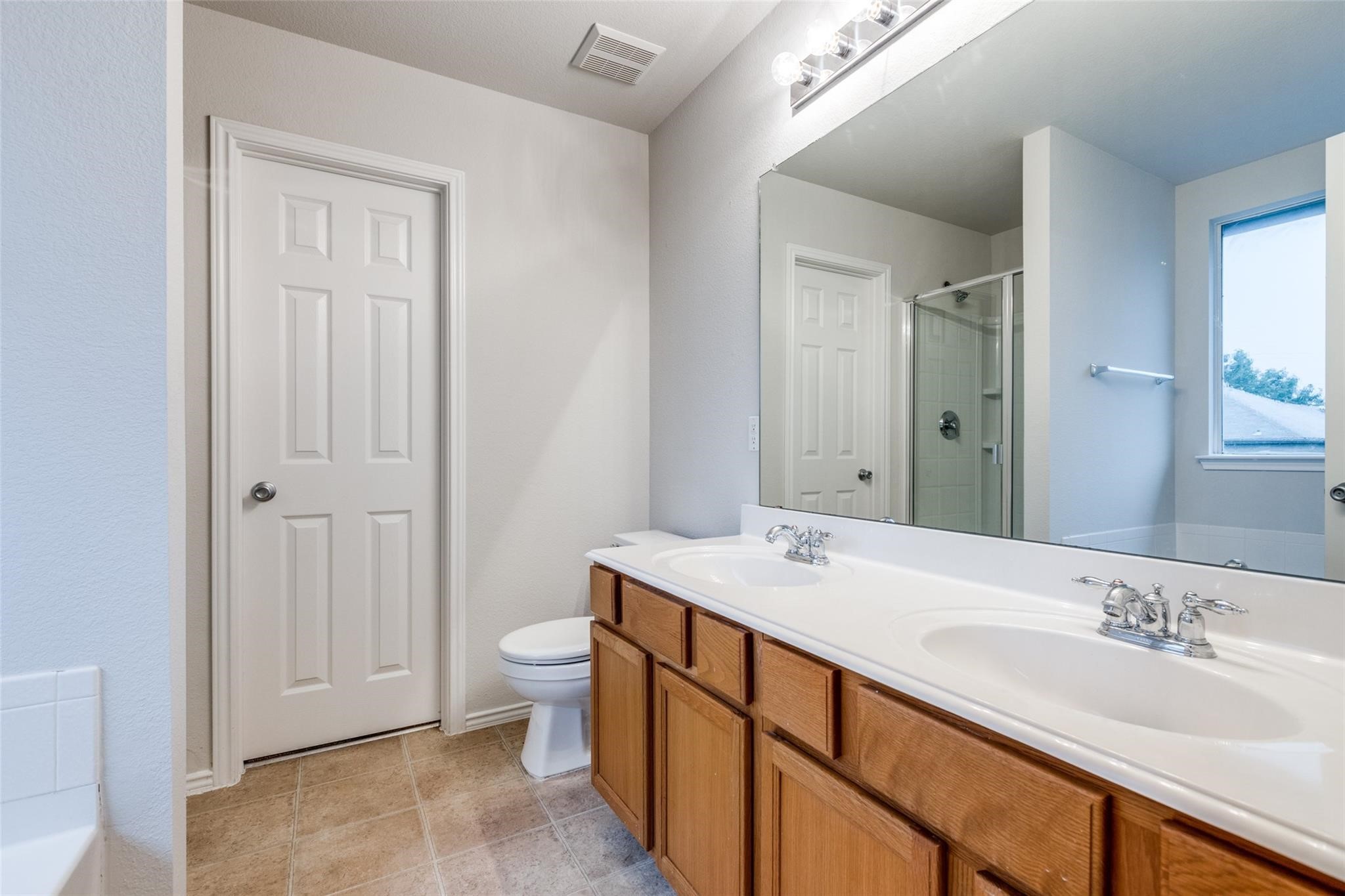 1817 Heron Drive Aubrey TX 76227