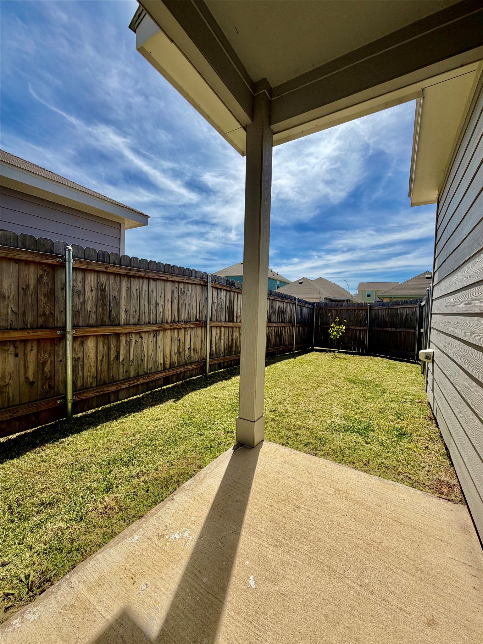 5664 Shore Point Trail Fort Worth TX 76119