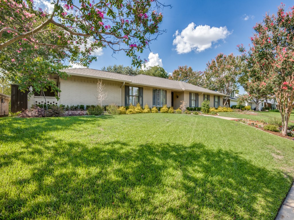 3709 Peter Pan Drive Dallas TX 75229