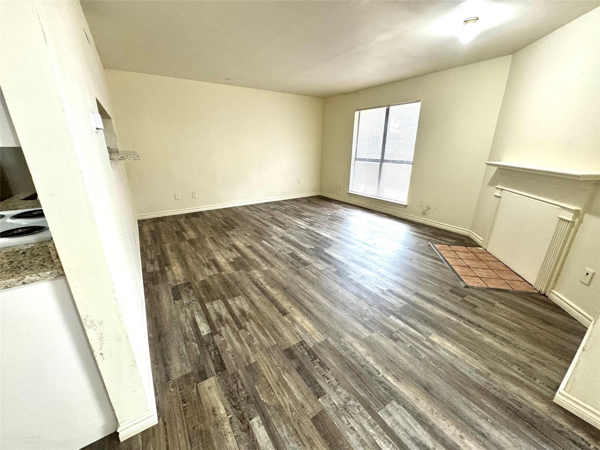 3524 Buckingham Garland TX 75042