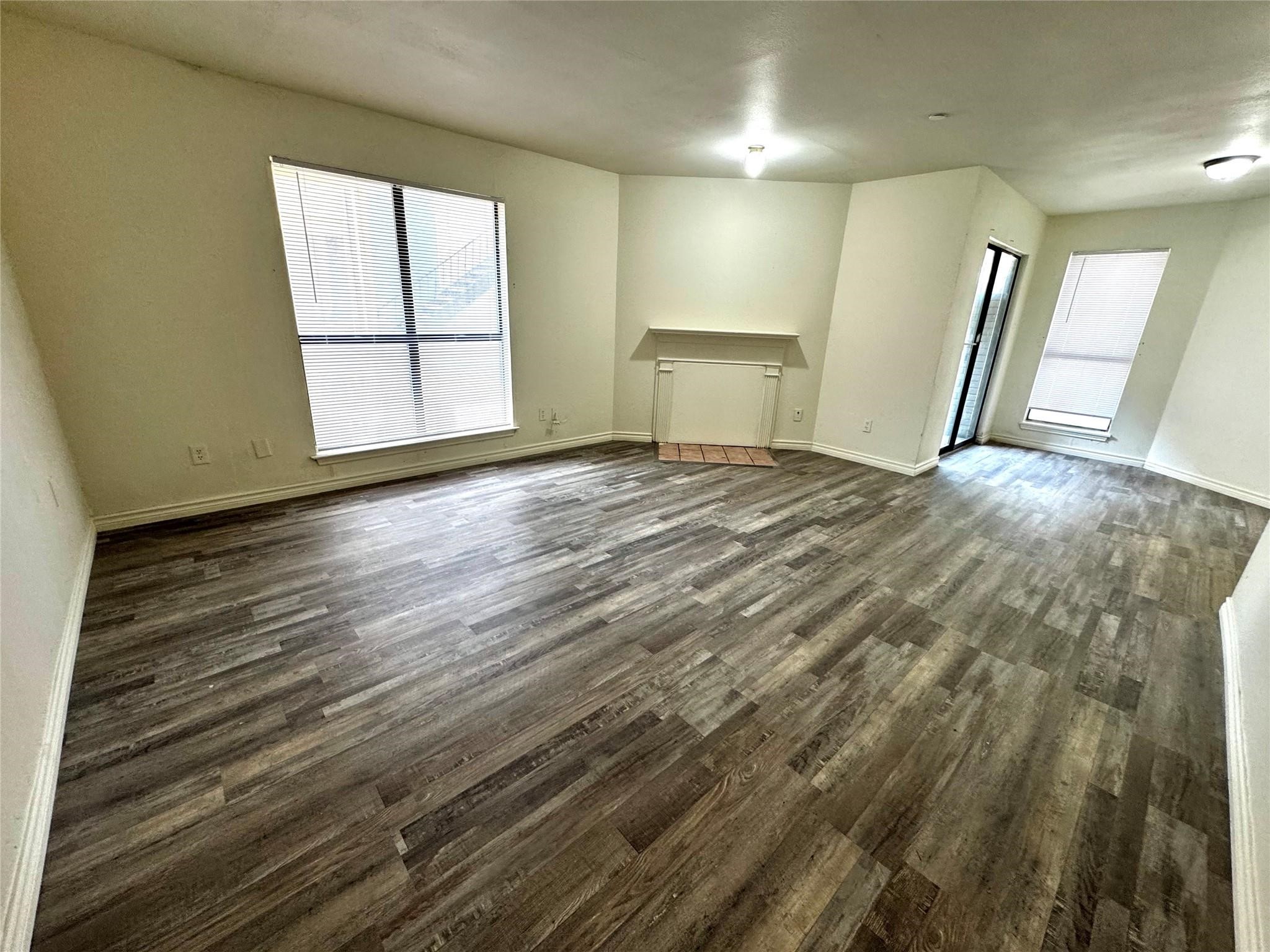 3524 Buckingham Garland TX 75042