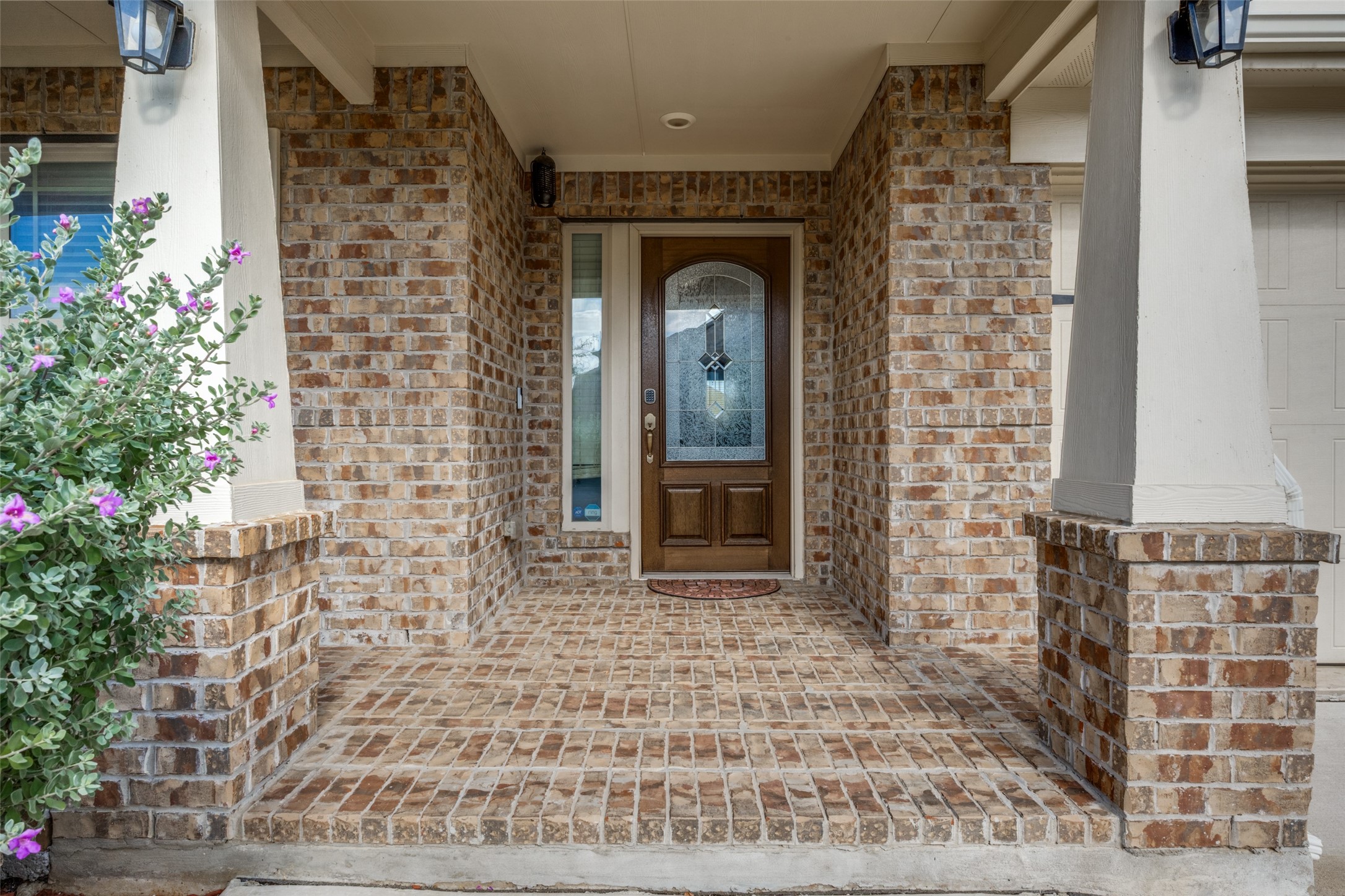 1913 Pavilion Lane Denton TX 76210