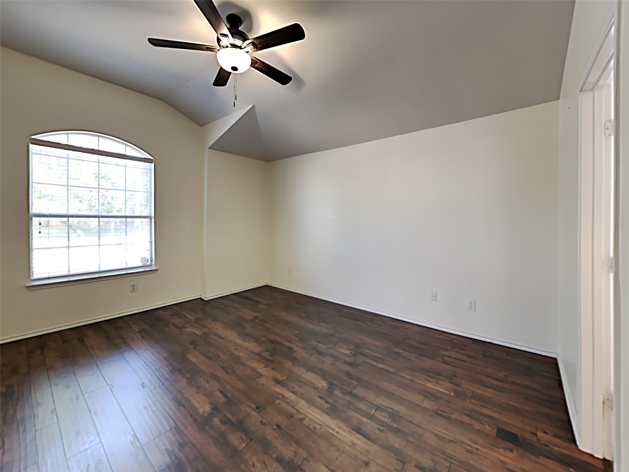 3251 Torio Grand Prairie TX 75054