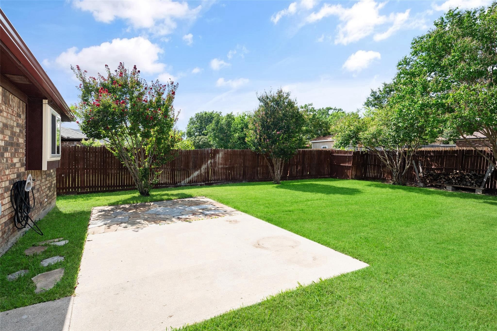 1533 Springaire Lane Lewisville TX 75077