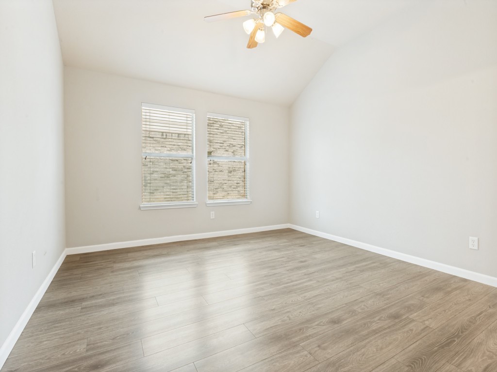 3247 Yeltes Grand Prairie TX 75054
