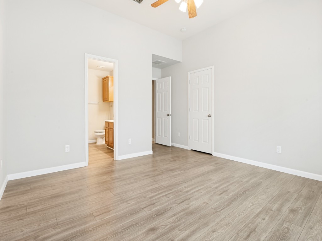 3247 Yeltes Grand Prairie TX 75054