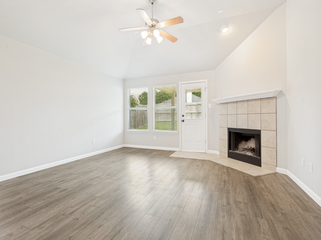 3247 Yeltes Grand Prairie TX 75054