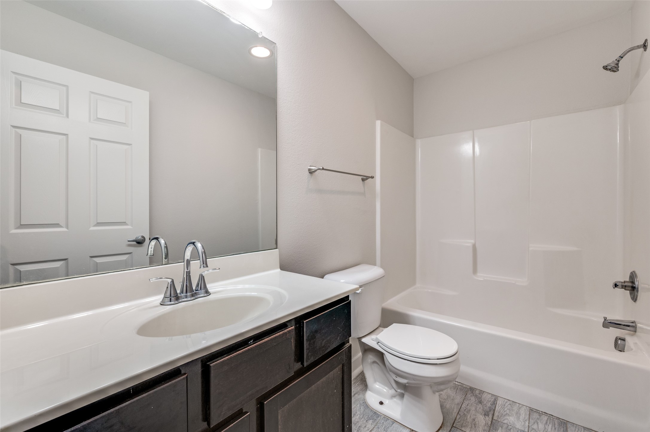 612 N 6th Gunter TX 75058