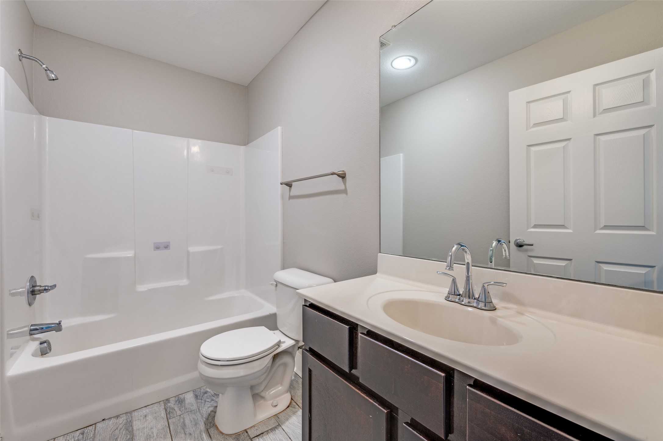612 N 6th Gunter TX 75058