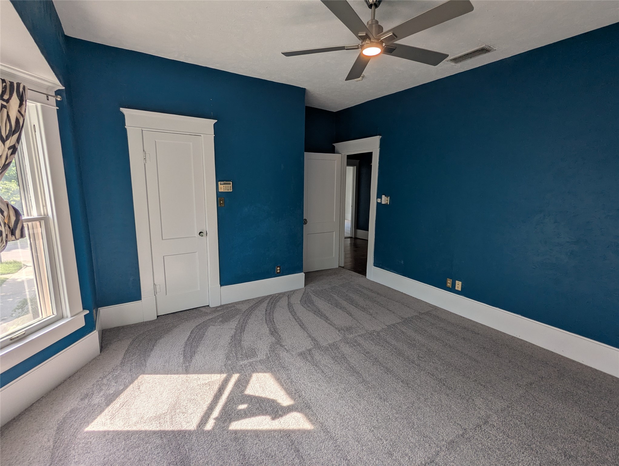 4526 Reiger Avenue Dallas TX 75246