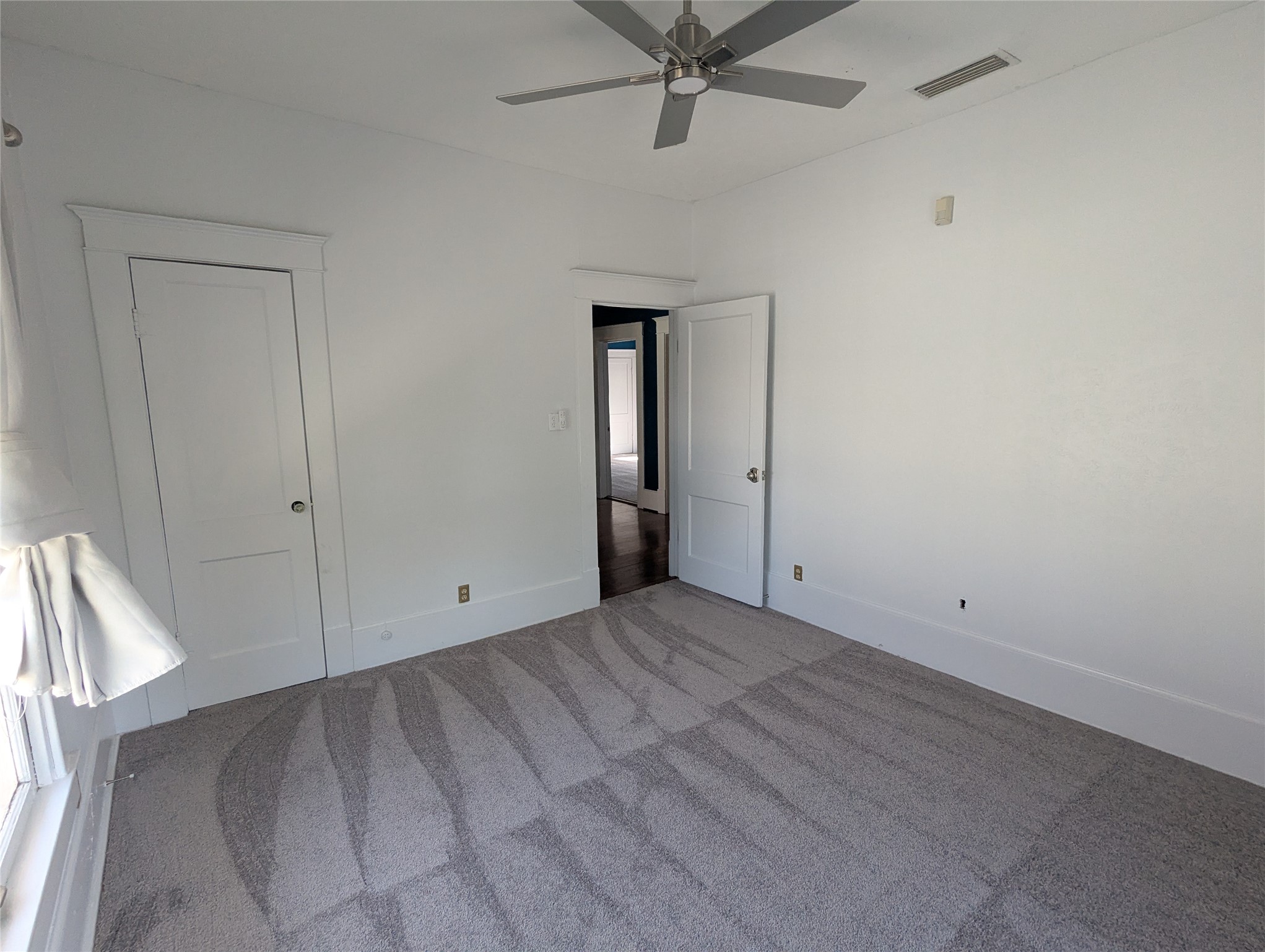 4526 Reiger Avenue Dallas TX 75246