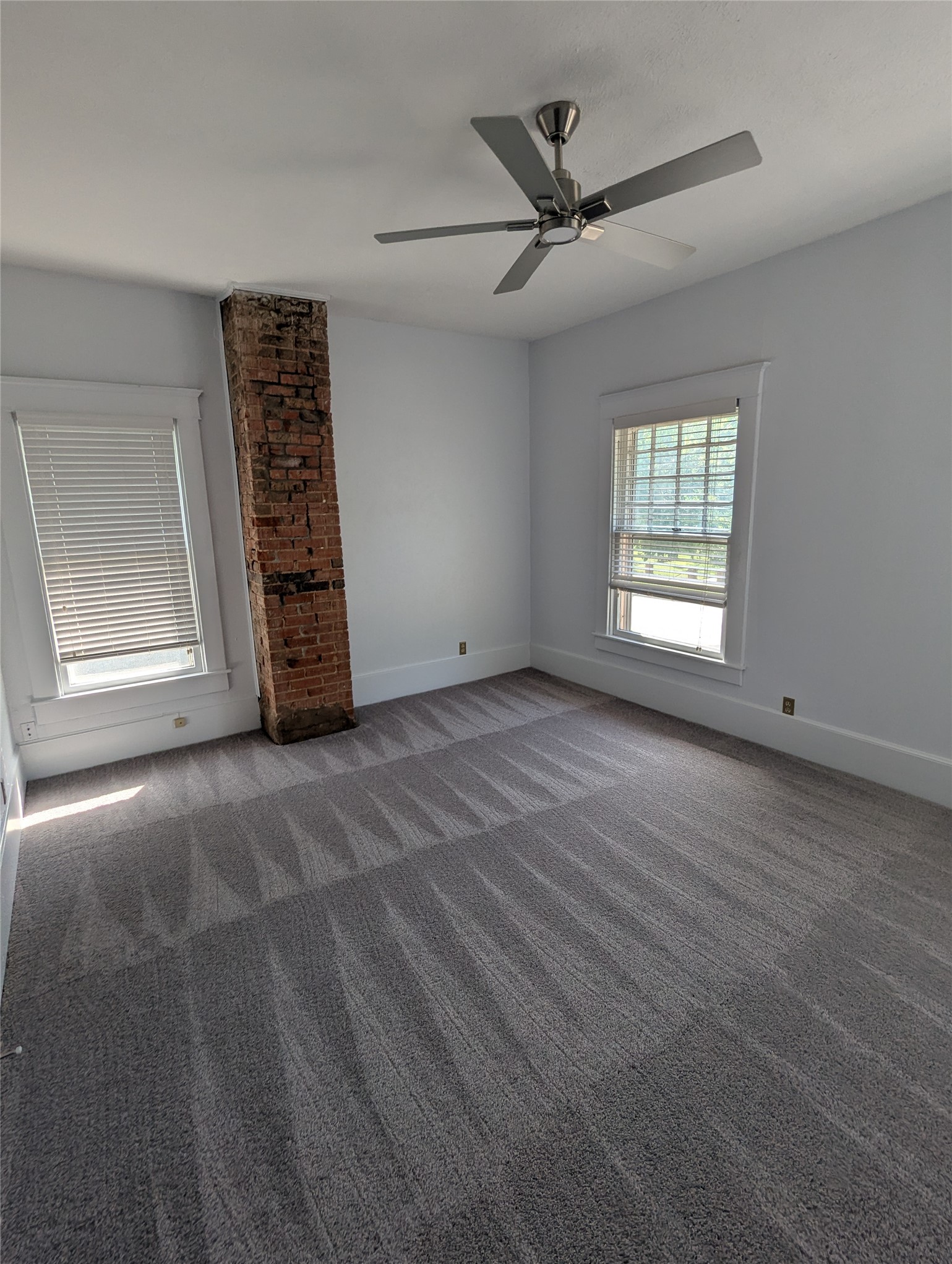 4526 Reiger Avenue Dallas TX 75246