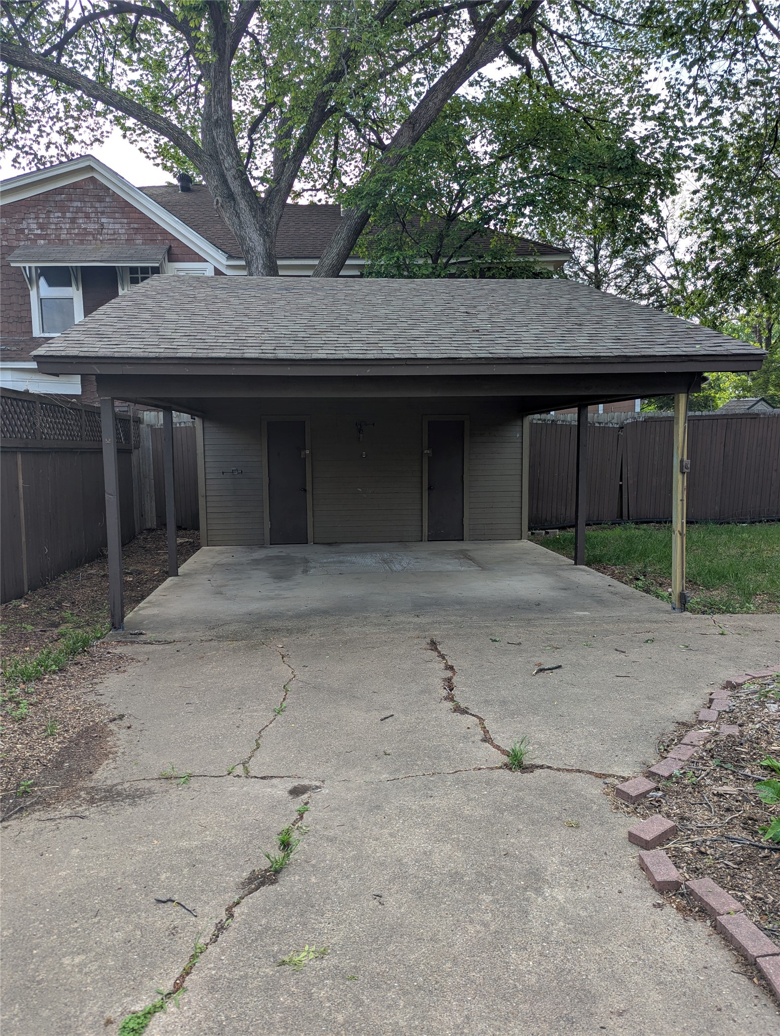 4526 Reiger Avenue Dallas TX 75246