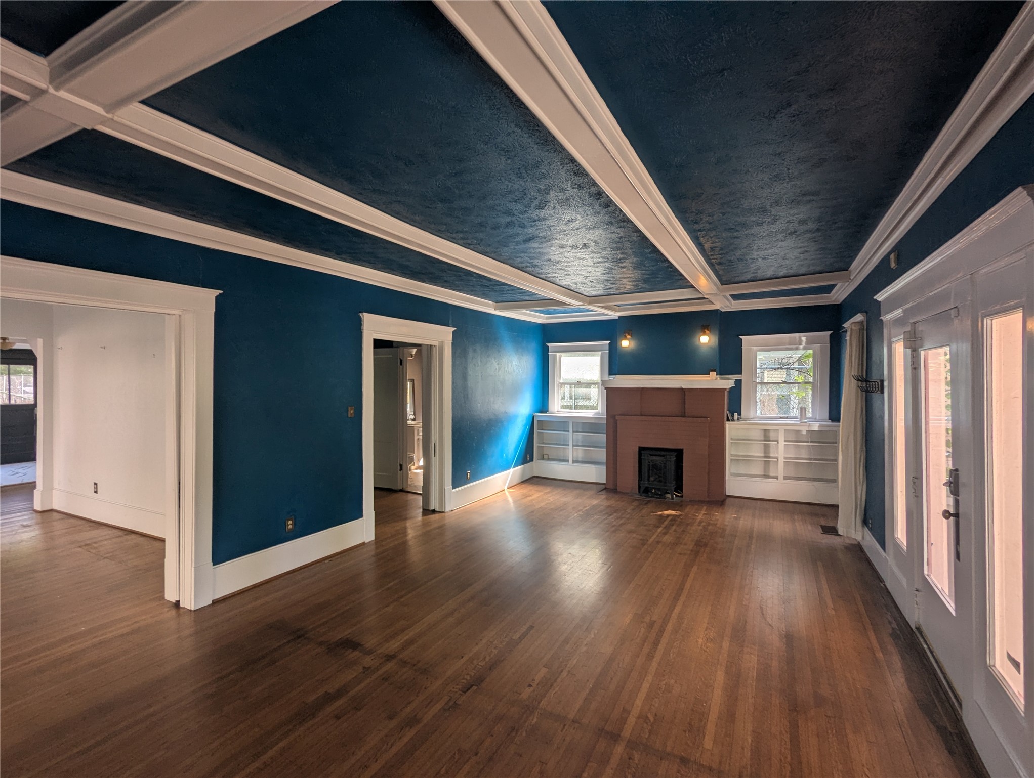 4526 Reiger Avenue Dallas TX 75246