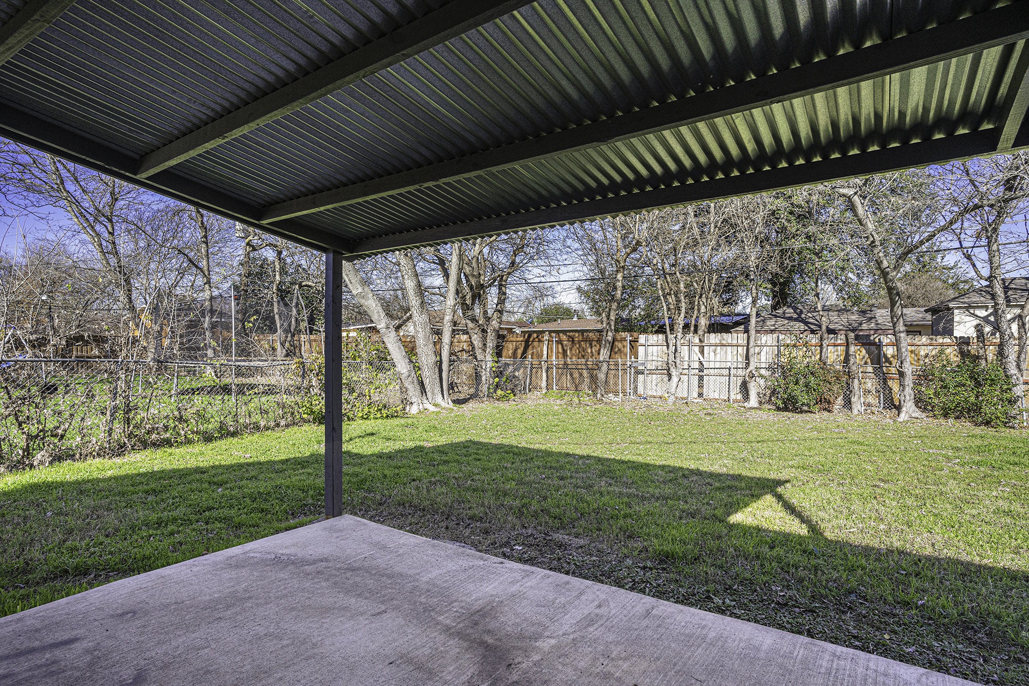2009 Cloverdale Street Arlington TX 76010