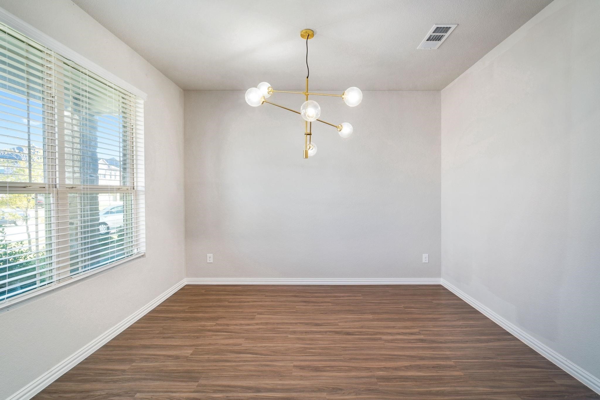 1820 Cinnamon Trail Aubrey TX 76227
