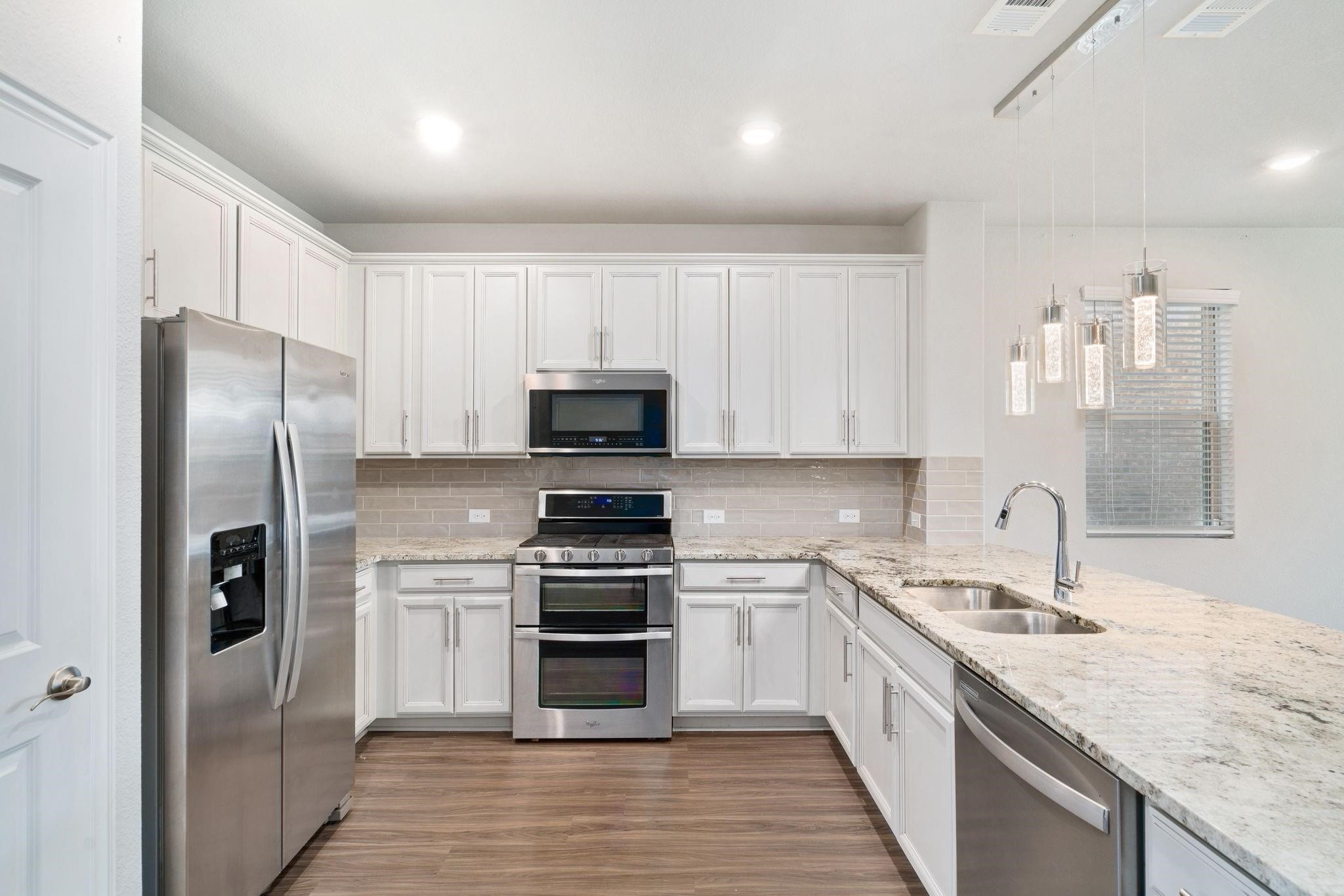 1820 Cinnamon Trail Aubrey TX 76227
