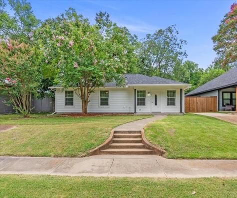 404 W Day Street Denison TX 75020