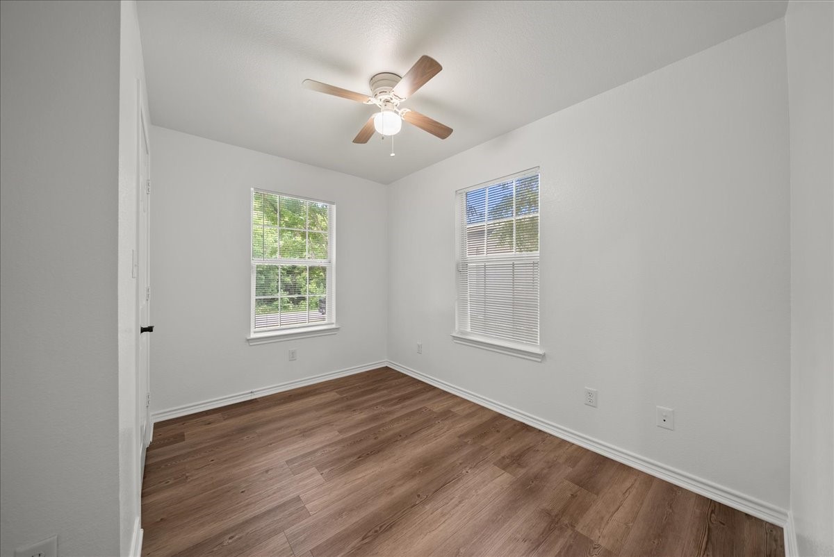 404 W Day Street Denison TX 75020
