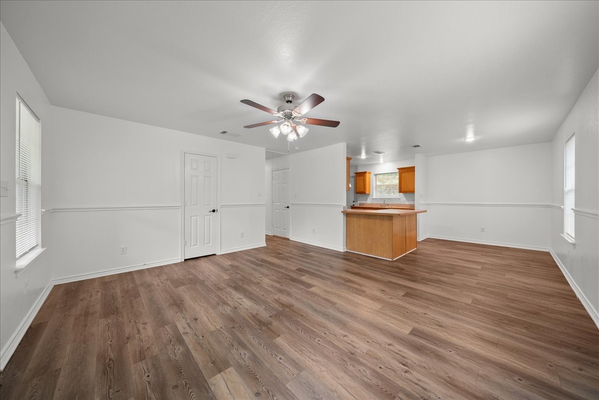 404 W Day Street Denison TX 75020