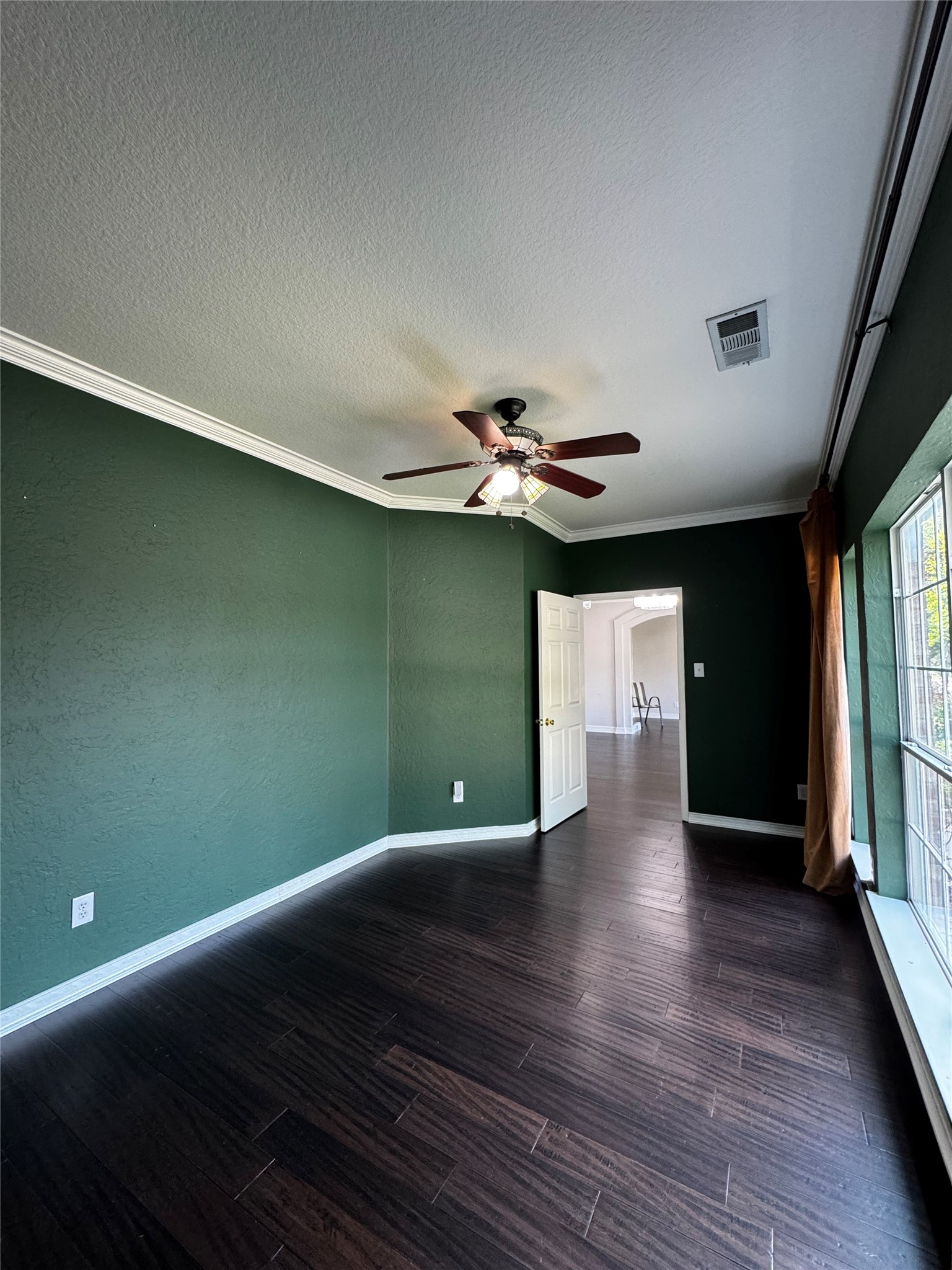 1519 Snow Trail Lewisville TX 75077