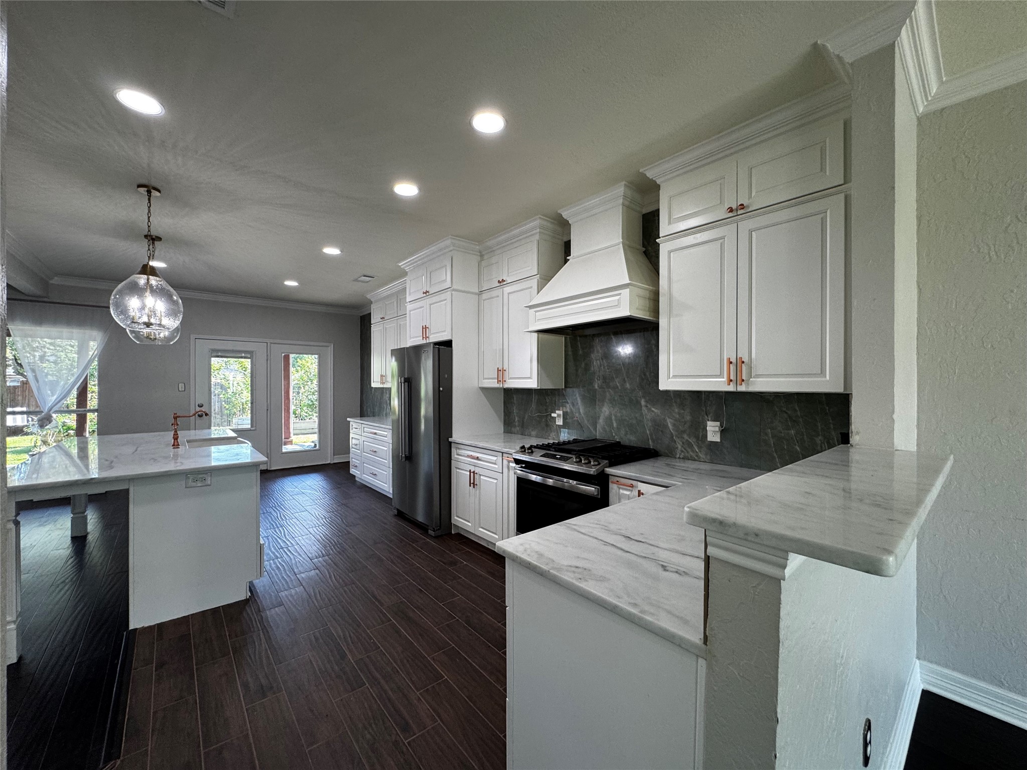 1519 Snow Trail Lewisville TX 75077