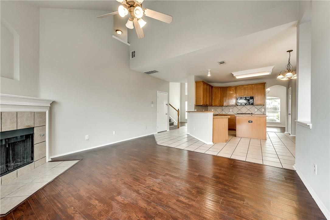 409 Knoll Park Court Mckinney TX 75072